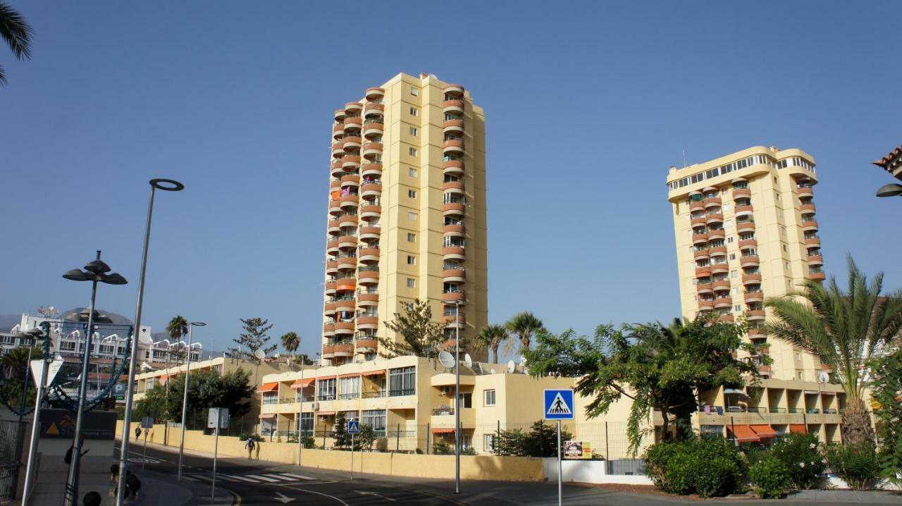 Las Torres Del Sol Los Cristianos Daire Los Cristianos  Dış mekan fotoğraf